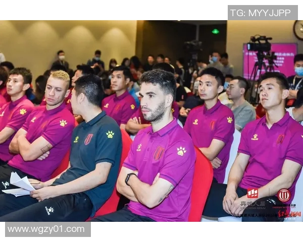 重磅专题解析成都足球队快攻革新背后的战术思考与实践探索